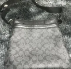 COACH ブラック ショルダーバッグ
