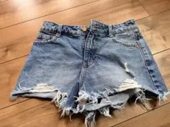 ZARA ダメージ加工デニムショートパンツ 32