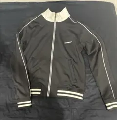 新品タグつきLESSERAFIM Track Jacket (Black) M - メルカリ