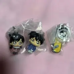 名探偵コナン　めじるしアクセサリー3 工藤新一•毛利蘭•スケートボード　３点