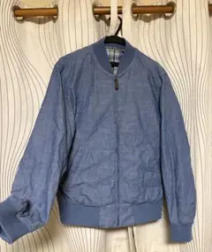 ユニクロ　ボンバージャケット　ブルー