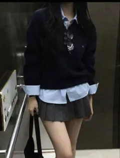 ネイビー ニットセーター長袖