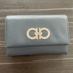 Salvatore Ferragamo 二つ折り財布のサムネイル