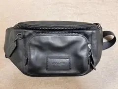 美品】近年モデル COACH ボディバッグ レザー ブラック C2716 - メルカリ
