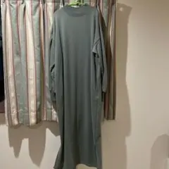 ボートネック　ワンピース　裏ボア