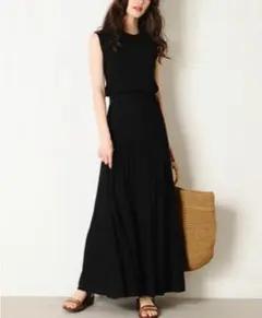 新品未使用Mila Owen ミラ オーウェン プリーツニットロングワンピース