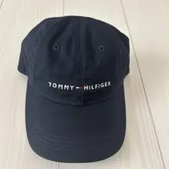 TOMMY HILFIGER ネイビーキャップ