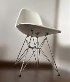 大阪市淀川区•引取限定　vitra ヴィトラ　イームズチェア① グレー オーガニック チェア – Vitra Online Shop