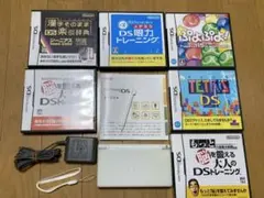 任天堂DS lite本体ホワイト ぷよぷよ・脳トレ・テトリス等ソフト付き