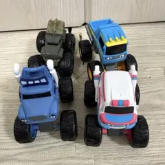 ベビーバス BabyBus モンスターカー 5台セット ベイビーバス - メルカリ
