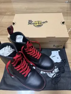 Dr. Martens ドクターマーチン ブーツのサムネイル