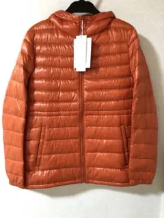 【新品】UNIQLOウルトラライトダウンパーカー　希少