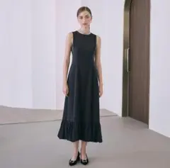 極美品★ロングワンピース　サテン　ダークグレー　Mサイズ　オケージョン