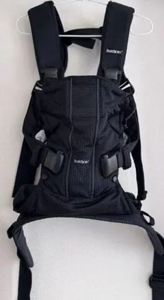 美品　BabyBjorn ベビービョルン　メッシュ　抱っこ紐　ブラック　調節可
