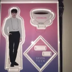 seventeen cafe 2019 グッズ アクスタ バーノン