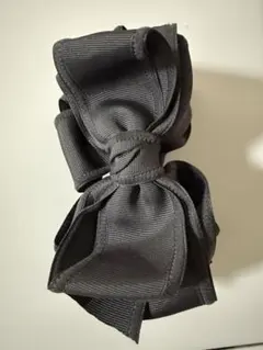 リボン型バナナクリップ♡ダークグレー色