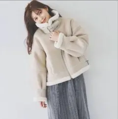 新品未開封タグ付dazzlin ボアコンパクトショートブルゾン アイボリー