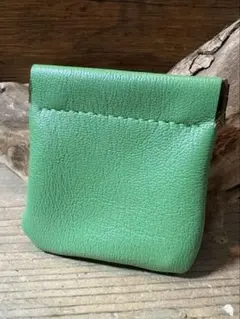 Item thumbnail for item 66bbdf1d-d9e7-4e34-a082-6708ee38ba71