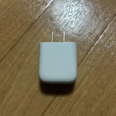 充電アダプター