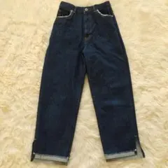 Item thumbnail for item e5708439-a88c-461d-9de6-f27668b836be