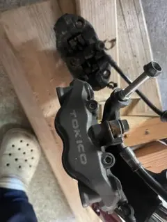 N*o様 Tokico ブレーキキャリパー 黒 カワサキ トキコ TOKICO ブレーキキャリパー 新品 ZX-6 ZX-10