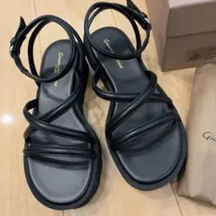 Gianvito Rossi ジャンヴィトロッシ　NADINA 37のサムネイル