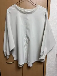 アイボリー 七分袖 トップス