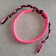 ミサンガ