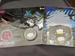 サンリオ PUNKS Party ポチャッコ D賞 ピンチャーム　J賞ステッカー