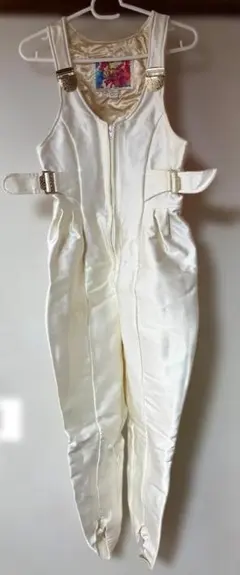 ホワイト サテン スキーウェア 女性用