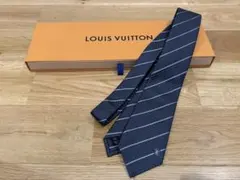 ルイヴィトンジャパン正規品モノグラム ネクタイ8cm グレー ルイヴィトン