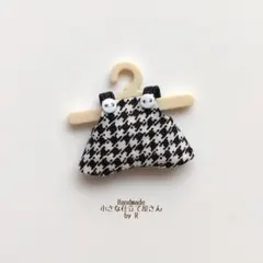 ミニチュアドール服　ハンドメイド　千鳥格子柄サロペット　ブラック