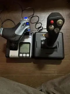 Saitek X52 フライトコントロールシステム