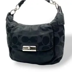 【美品】Coach　コーチ ブラック ハンドバッグ　ワンショルダー　A4収納可