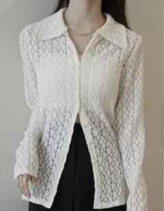 amel フラワーエンボスシャツカーディガン/アイボリー