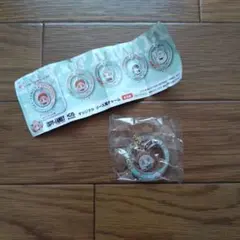 スパイファミリー　オリジナル　リース風チャーム