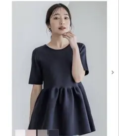 coca スポンディッシュペプラムニット ネイビー M