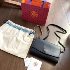 値下げ済み‼︎TORY BURCH /チェーン　ウォレット　長財布　紺✖️オレンジ