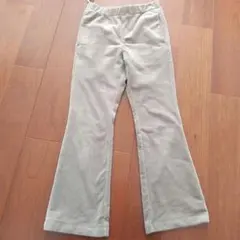 ジーユーヌクヌクニットコールフレアパンツOLIVE 120cm