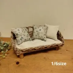 Item thumbnail for item ab258fca-7cc6-43e0-87f9-86d6f7d39f14