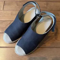 ブラックウェッジサンダル　黒　無印良品のサムネイル
