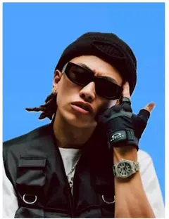 rapperイエローバックスさん着用Nike ソロスウォッシュ セットアップ黒