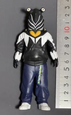 ペガッサ星人 ひし美ゆり子 ウルトラマン』ソフビ カレンダー ポリ人形