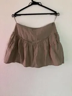 ZARA ベージュ　ブラウン　ミニスカート スコート　インナーパンツ　フリル