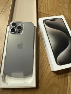 未使用品　Apple iPhone 15 Pro Max 512GB