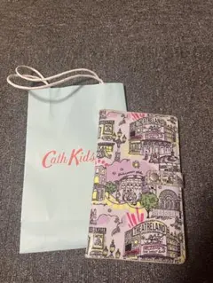 【新品・海外限定】キャスキッドソン シアターランド 手帳型ケース ロンドン 演劇