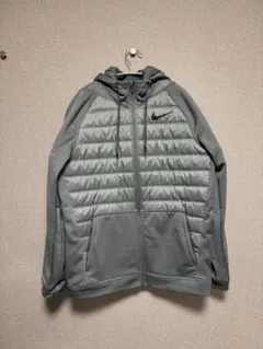 Nike フード付きグレーキルティングジャケット
