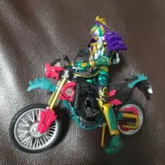 フィギュアーツ 龍玄&ローズアタッカー