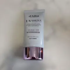 d'Alba トーンアップサンクリーム（パープル）