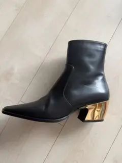 BOTTEGA VENETA ボッテガヴェネタ レザー ショートブーツ 黒 37のサムネイル